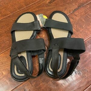 NWT BOC Genuine Leather Sandals